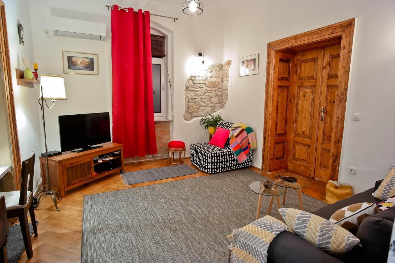Côté ensoleillé Apartamento Pula Exterior foto