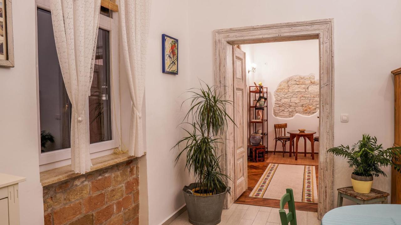 Côté ensoleillé Apartamento Pula Exterior foto